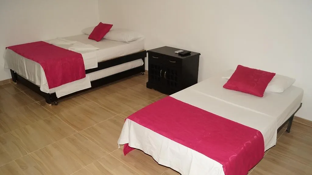 Apartahotel Tukasa Rodadero Santa Marta  2*, Santa Marta (Magdalena)