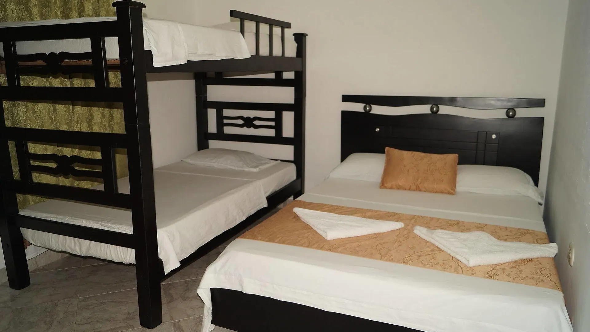 Apartahotel Tukasa Rodadero Santa Marta  Hotel apartamentowy Santa Marta (Magdalena)